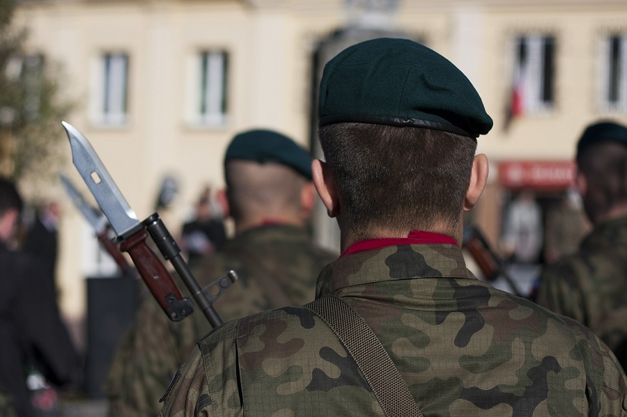 soldier-504966_1280
