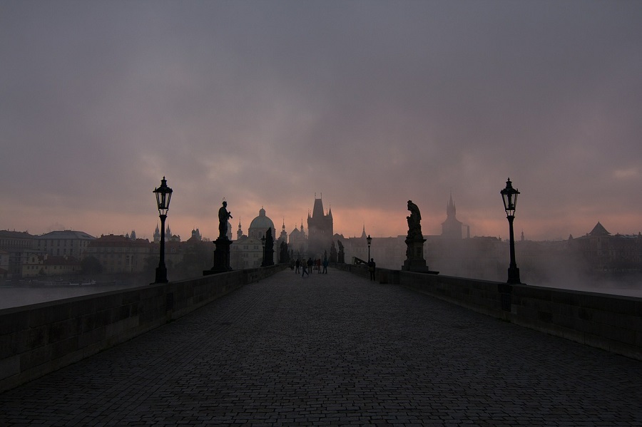 prague-569352_1280