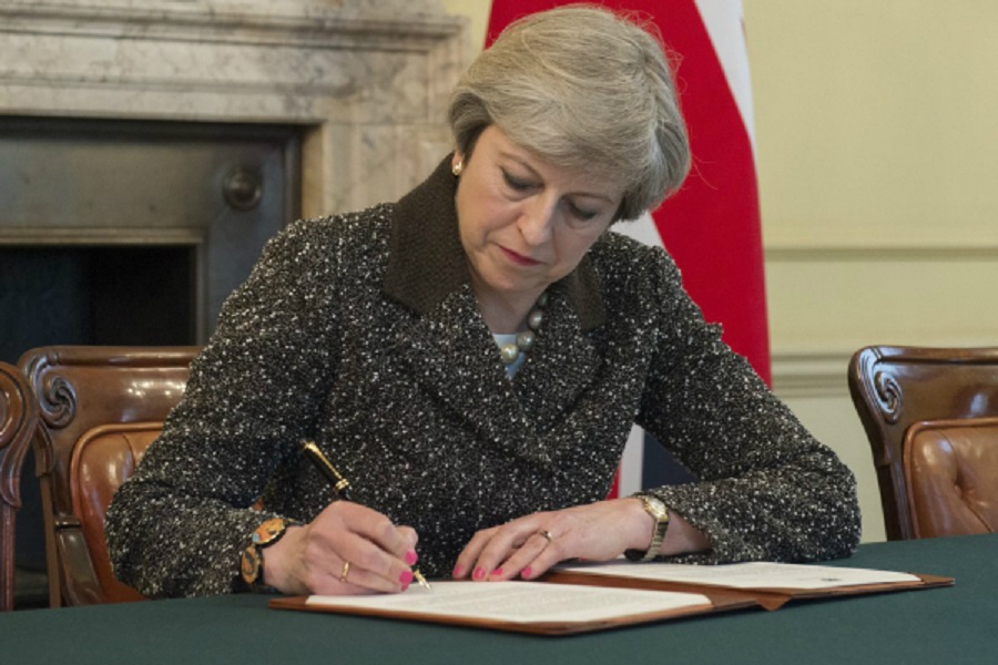 Veľká Británia spustila Brexit  /plné znenie dokumentov/